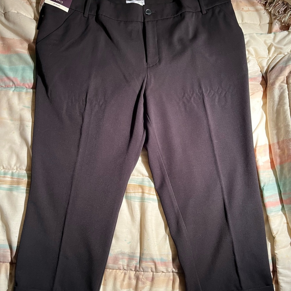 Ava & Viv Black Cropped Ankle Pants